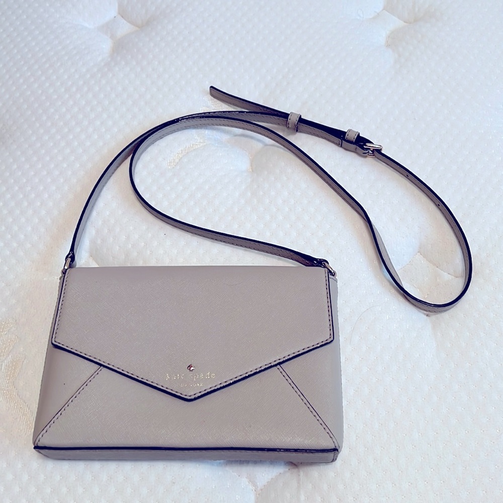 Kate Spade Envelope Crossbody Purse and Wallet